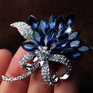 Bouquet Crystal Vintage Pin Brooch